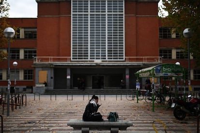 La Facultad de Filosofía de la Universidad Complutense de Madrid. 