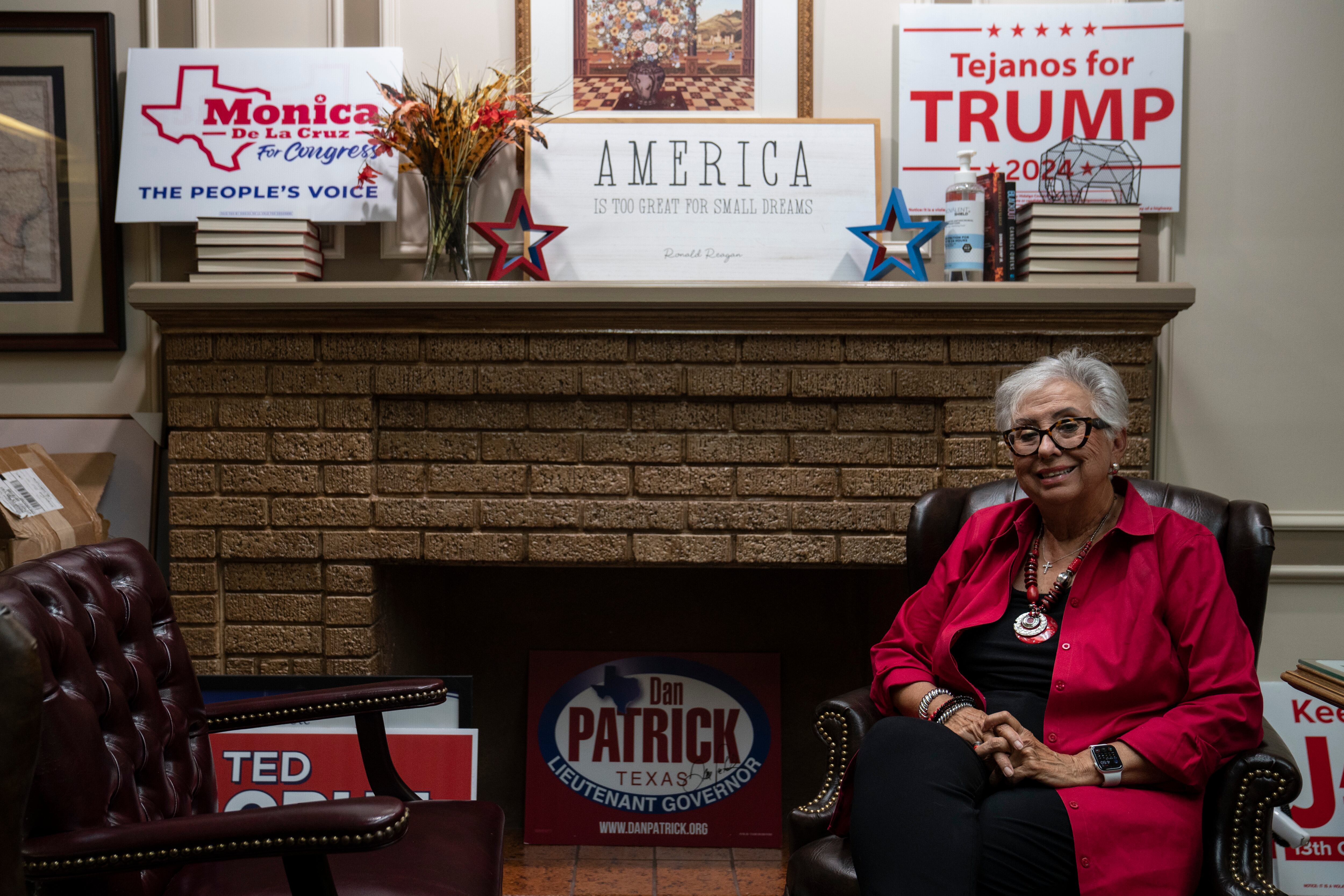 Hilda Garza DeShazo, en las oficinas republicanas de Hidalgo County  en McAllen. 