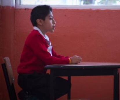 Un alumno en una escuela del centro del Distrito Federal (México).