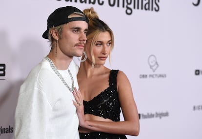 Justin Bieber y Hailey Baldwin, en Los Ángeles (EE UU), el pasado enero.