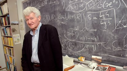Peter Lax en su oficina en la Universidad de Nueva York, el 18 de marzo de 2005.