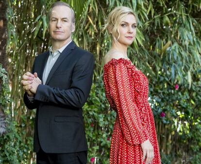 Bob Odenkirk y Rhea Seehorn, durante su visita a Madrid.