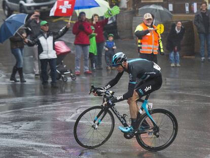 Froome, durante su fuga triunfadora en el Tour de Romand&iacute;a.