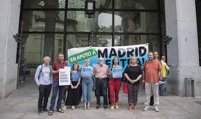 La plataforma en Defensa de Madrid Central frente al Ayuntamiento de Madrid.