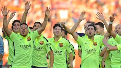 Jugadors del Barça celebrant el títol de Lliga.