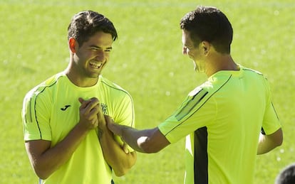 Pato y Bonera durante el entrenamieto previo ante el Z&uacute;rich. 