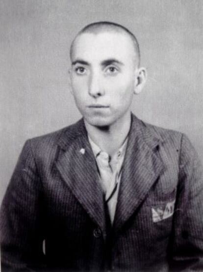 José Alcubierre, fotografiat per les SS.