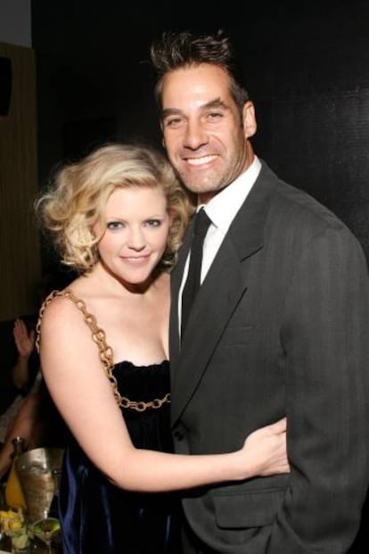 Natalie Maines junto al actor Adrian Pasdar, de quien se divorció en 2019, durante un evento celebrado en Nueva York en 2006.