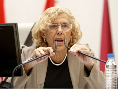 Manuela Carmena, este mi&eacute;rcoles durante el pleno en el Ayuntamiento.