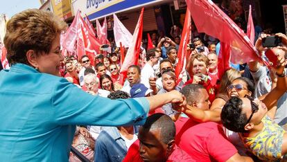 Dilma durante campanha em Uberaba (MG), no dia 22.