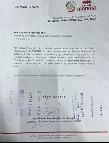 Supuesto oficio dirigido al presidente de la mesa del Senado, Alejandro Armenta, sobre la iniciativa de vacaciones difundido en redes sociales.