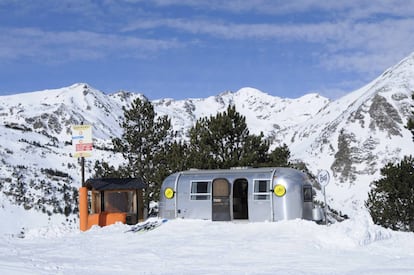 Airstream, caravana para dormir en pistas