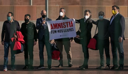 Los presos del 'procés', a la salida de la cárcel de Lledoners, el 29 de enero de 2021.