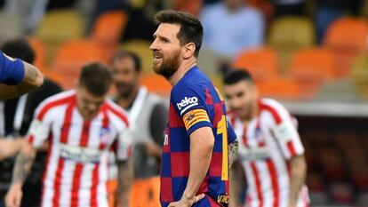 Messi lamenta a derrota contra o Atlético.