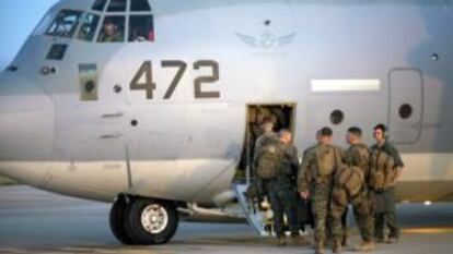 US Marines on their way to Africa from Morón airbase last October.