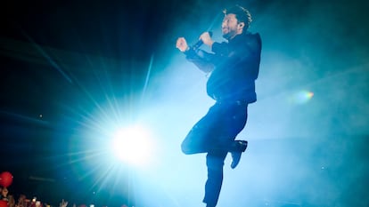 Manuel Carrasco, durante un concierto en Sevilla en junio de 2022.