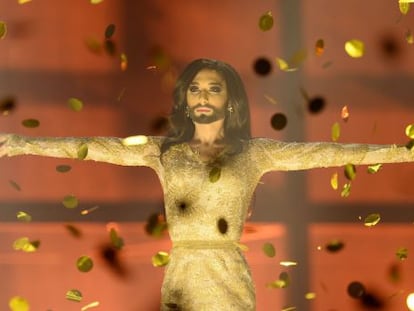 Tom Neuwirth, en su personaje de Conchita Wurst.