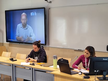 Con el auge de la IA, los procesos lingüísticos están cada vez más automatizados, más regidos por algoritmos capaces de traducir (y producir) textos en milésimas de segundo.