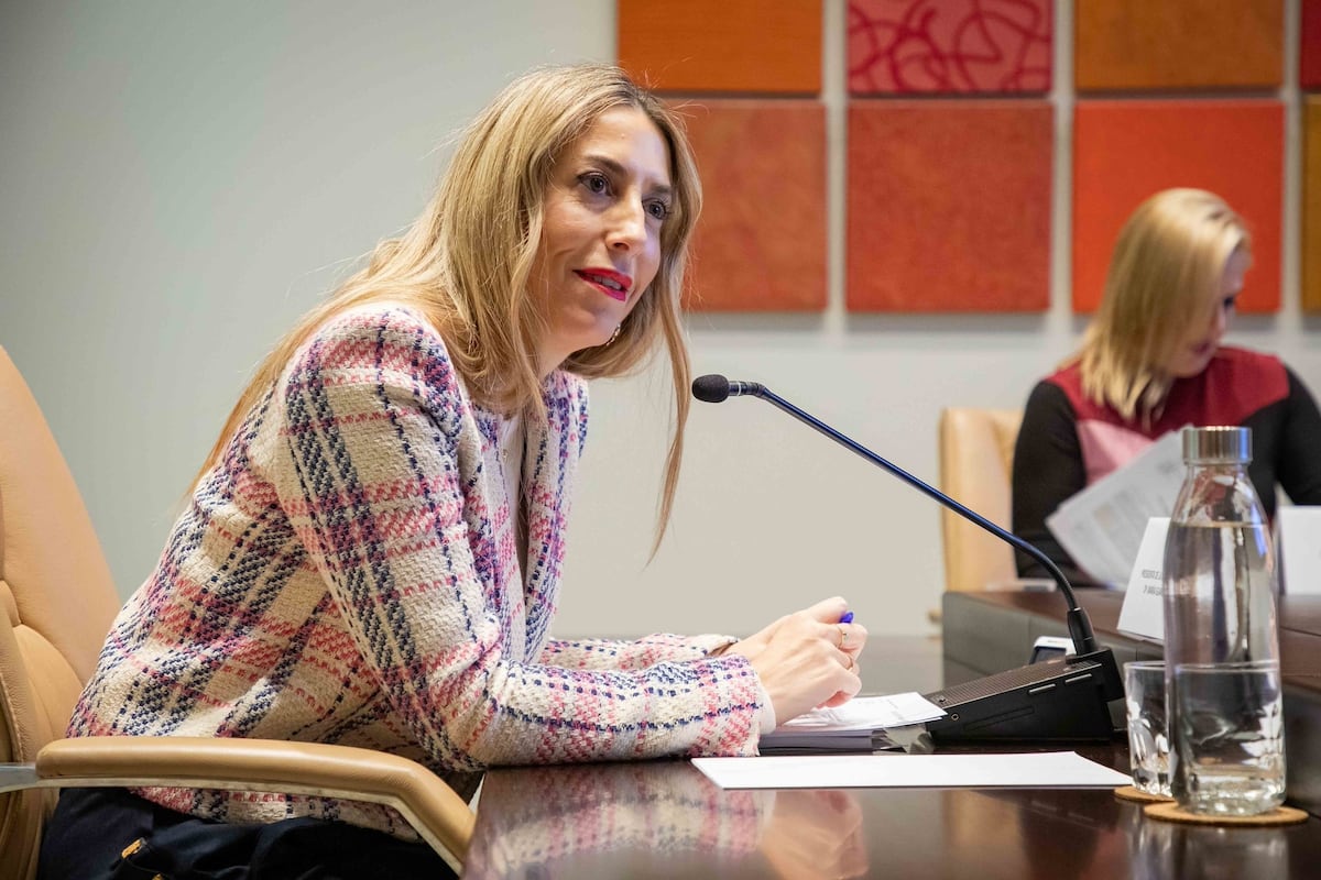 Última hora de la actualidad política, en directo | El CIS calcula que el PP ganará las elecciones en Extremadura pero necesitará a Vox para gobernar