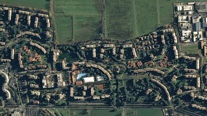 Foto aérea de la urbanización Milano 2, creada por Silvio Berlusconi en 1968 a las afueras de Milán.