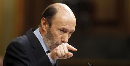 Alfredo Pérez Rubalcaba durante su intervención en el Congreso.