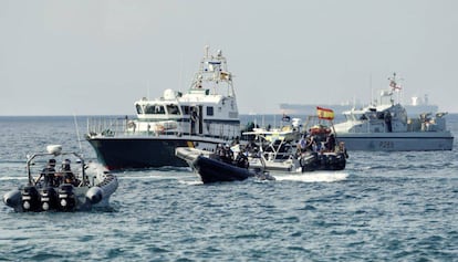 Spanish Civil Guard and Gibraltar Police vessels in disputed waters.