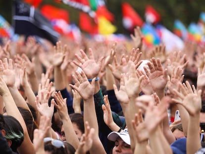 Desde hace un par de años la región se ha convertido en centro de movimientos sociales que buscan el verdadero cambio ante las grandes brechas de desigualdad que aqueja a la población (Chile, 2018)