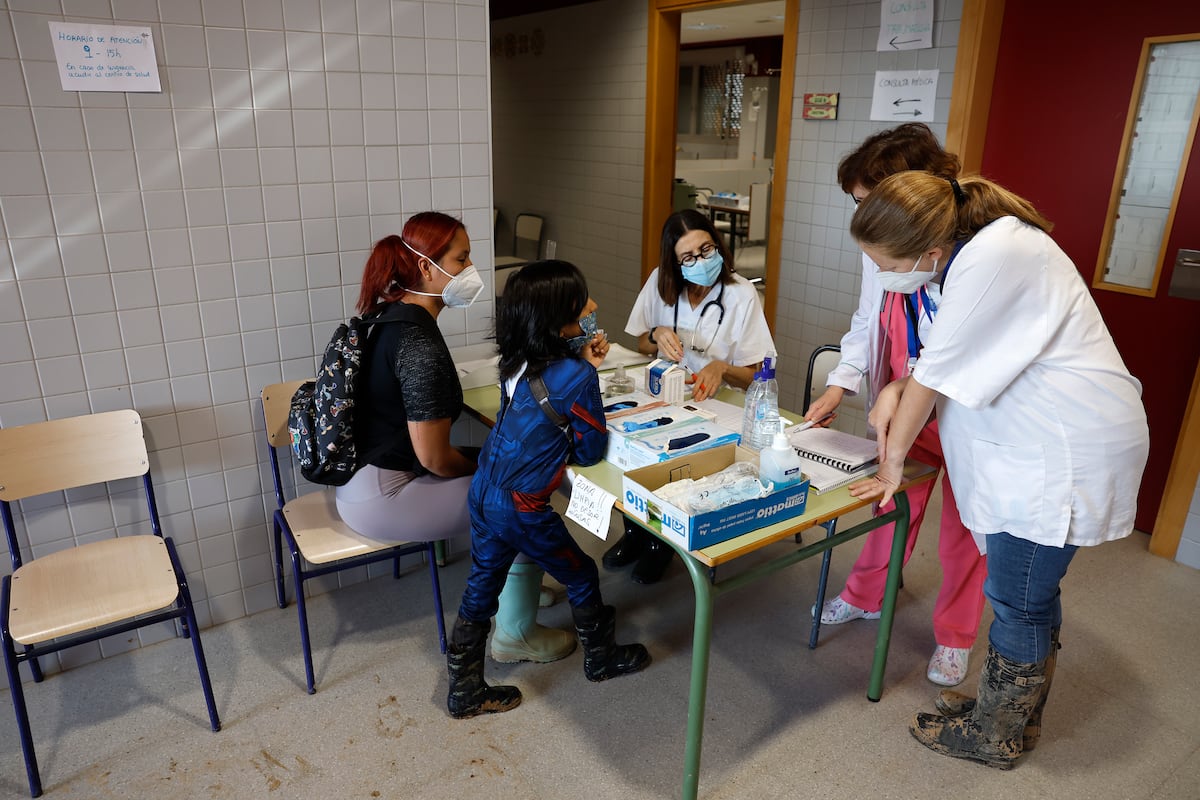 Los efectos devastadores de la dana: fracturas, heridas infectadas y otros riesgos para la salud