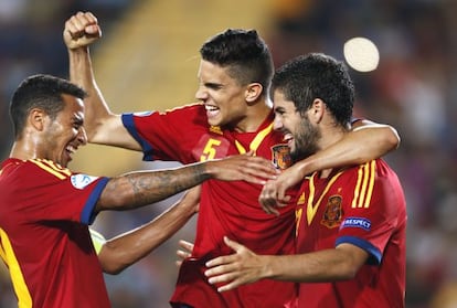 Thiago, Bartra e Isco festejam um gol contra a Itália durante o último Campeonato Europeu Sub-21.