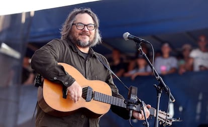 Jeff Tweedy en julio de 2019 en un concierto en Rhode Island. 