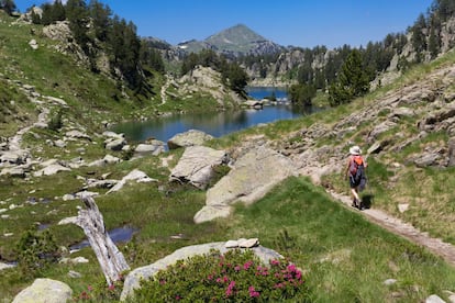 La excursión al circo de Colomèrs, en el Refugi Colomèrs, donde sirven bebidas y tentempiés.