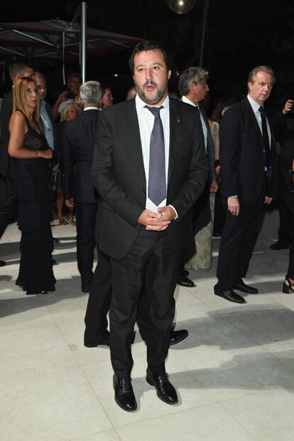 Matteo Salvini asiste a la cena de inauguración del Festival de Cine de Venecia.