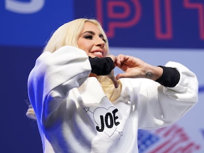 Lady Gaga, en el cierre de campaña electoral de Joe Biden en Pittsburgh, Pensilvania, el 2 de noviembre.