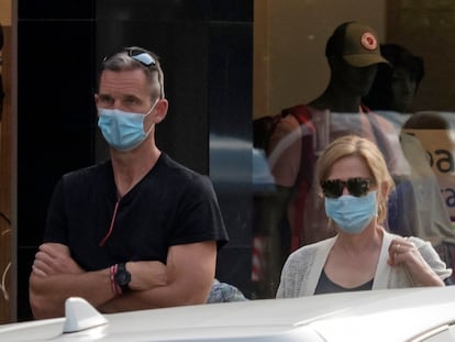 Iñaki Urdangarin y Cristina de Borbón, en Vitoria.