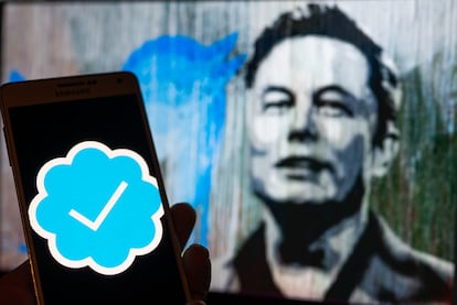 Elon Musk quiere verificar a las cuentas de suscripción a Twitter