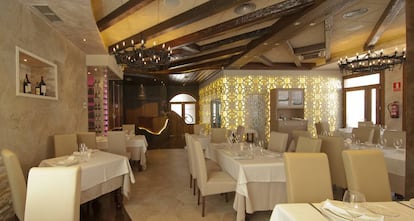 Comedor de La Brasería de Cuéllar, en la provincia de Segovia.