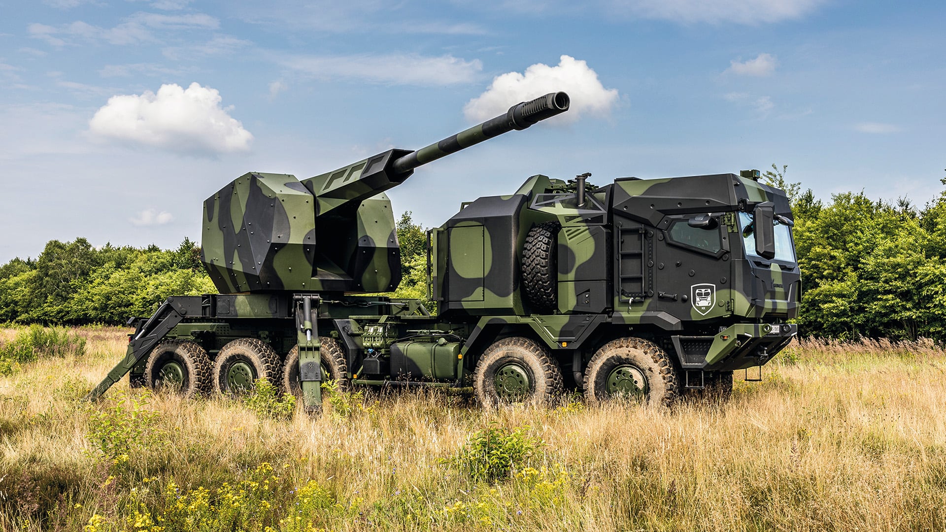 Indra ultima un acuerdo con la alemana Rheinmetall para un contrato de artillería por 2.686 millones