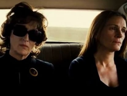 Meryl Streep (izquierda) y Julia Roberts en una imagen de 'Agosto'.