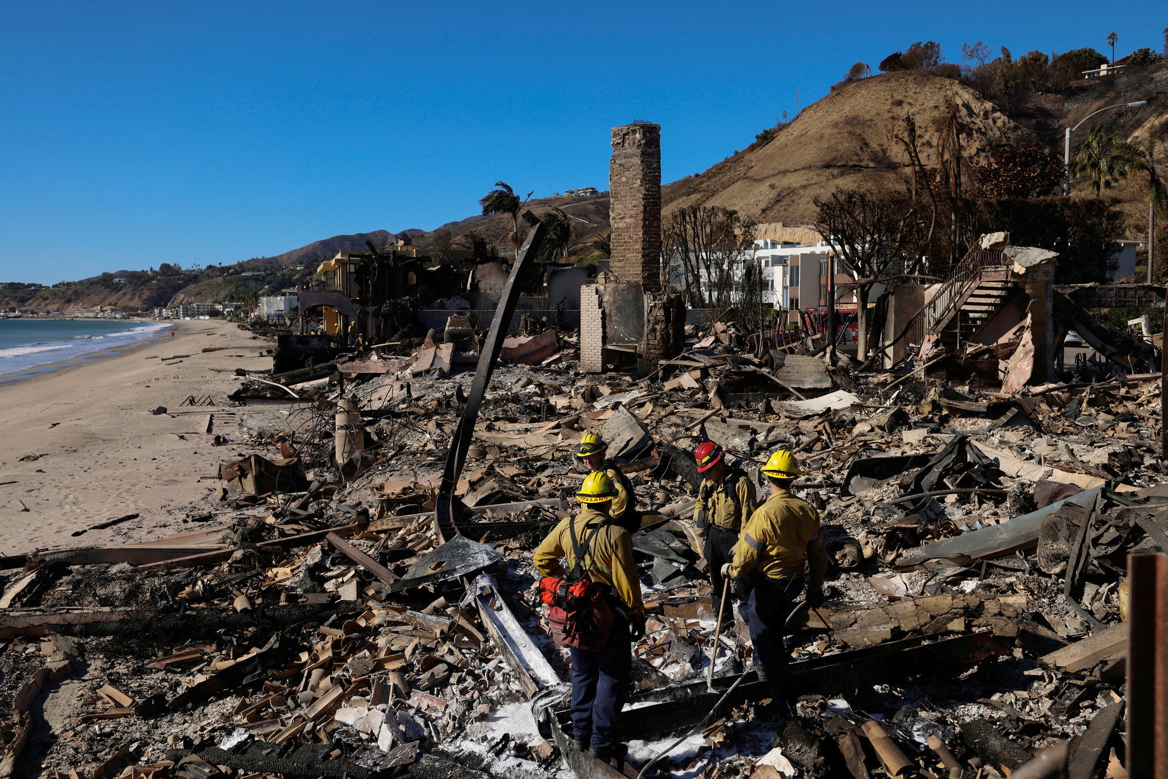 Trump y los republicanos usan los incendios de Los ?ngeles para atacar a los demcratas