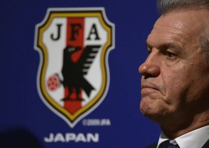 Javier Aguirre, durante una rueda de prensa en Japón