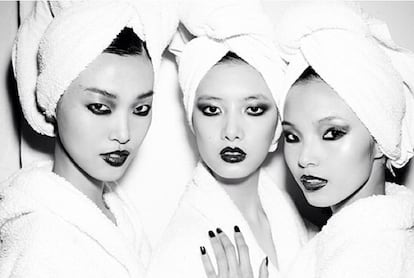 Las modelos Xiao Wen, Tian Yi y And Cici prefirieron posar juntas.