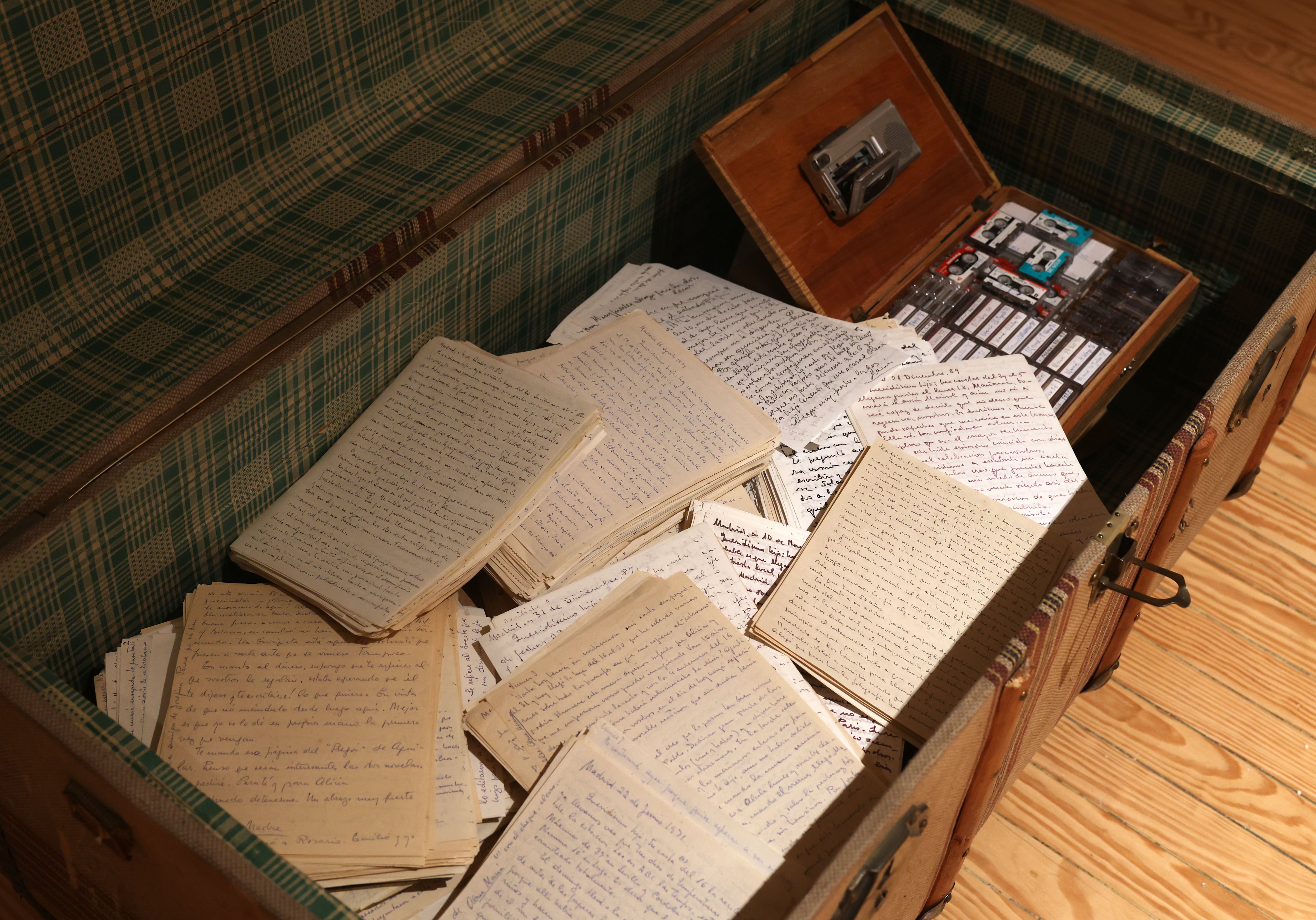 “¿No me conoce, verdad? Soy su hijo”