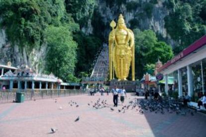 Entrada a las cuevas de Batu, en Kuala Lumpur, Malasia.