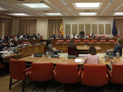 ista general de la reunión de la Diputación Permanente en el Congreso de los Diputados.