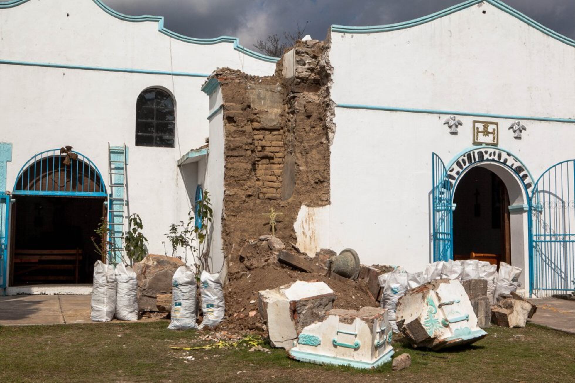Los campesinos de Morelos sufren el olvido a más de un mes después del ...