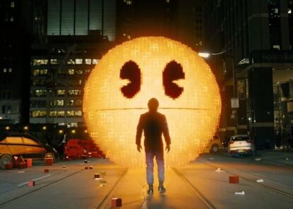 Fotograma de 'Pixels', la comèdia de videojocs d'Adam Sandler.