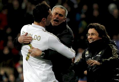 Ronaldo celebra su tercer gol con Mourinho