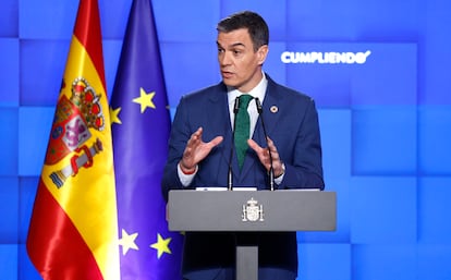 El presidente del Gobierno, Pedro Sánchez, este lunes en La Moncloa.