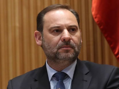 José Luis Ábalos, ministro de Fomento