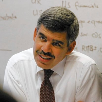 Bartletti, Don –– – MARCH 18, 2010. NEWPORT BEACH, CA. Mohamed El–Erian, Chief Executive and co–CIO of PIMCO conducts a committee meeting with investment experts at the Newport Beach office on March 18, 2010. PIMCO is a global investment management firm. (Don Bartletti / Los Angeles Times)